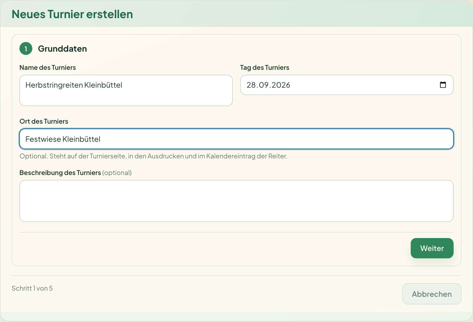 Turnier anlegen, alle fünf Schritte ausgefüllt. Das Fragezeichen neben einer Option erklärt sie.